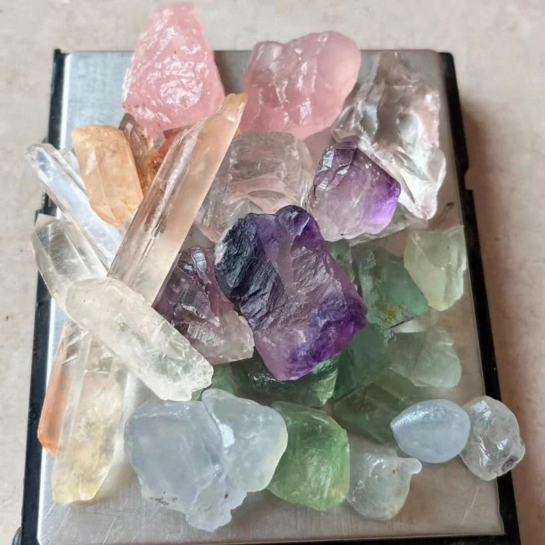 RRcrystal collection box (same as my TikTok shop, but cheaper😊)