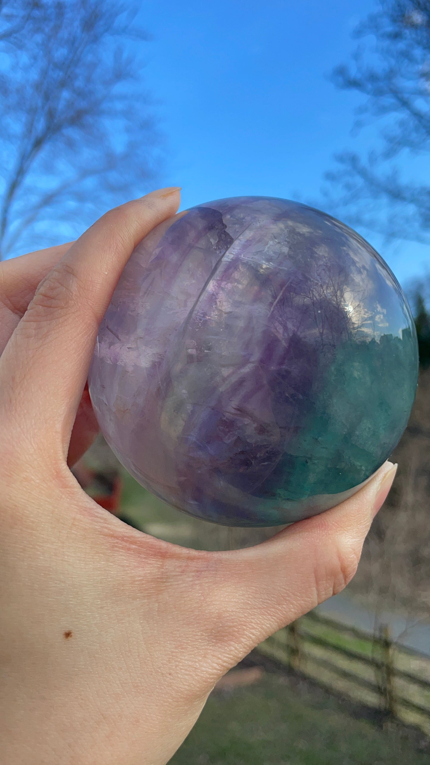 Fluorite sphere 8.1cm